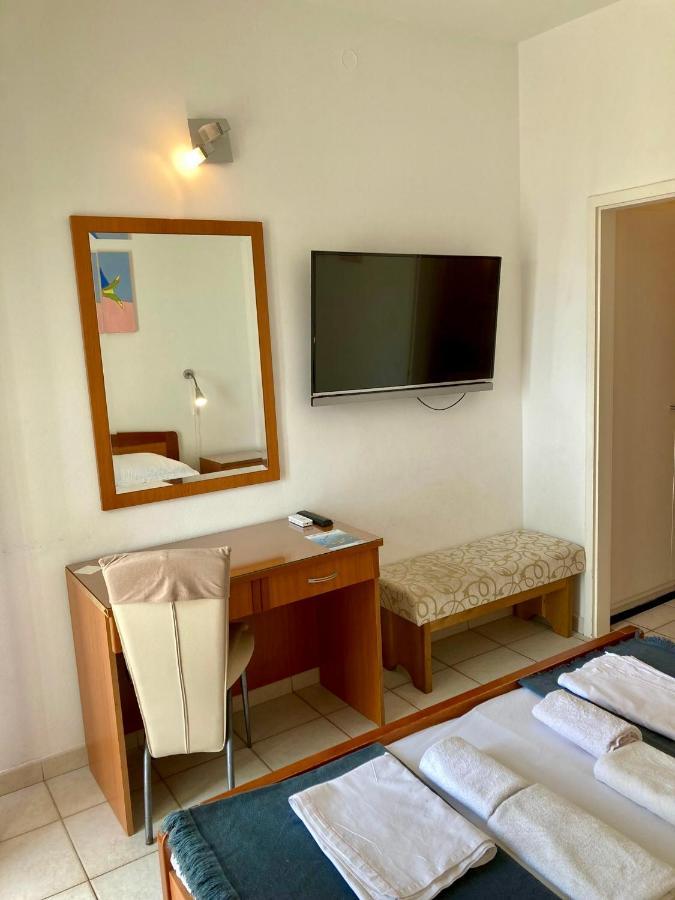 Rooms Vinka Tudor Хвар Екстериор снимка